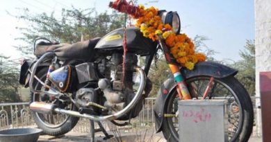 Om Banna Story in Hindi – रहस्यमय बुलेट जिसने सबको हैरान कर दिया bullet-baba-temple-story-in-hindi